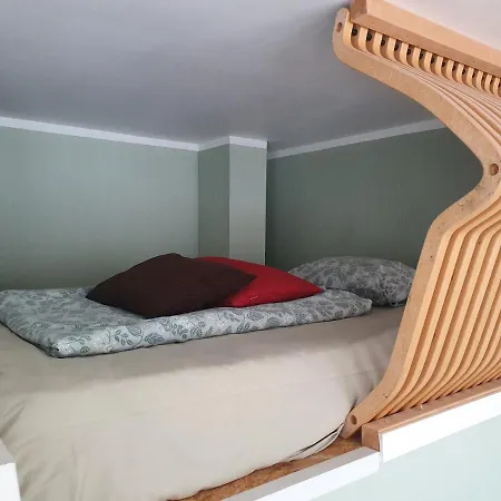 Freedom65 And Caravan Vandrarhem Tallinn