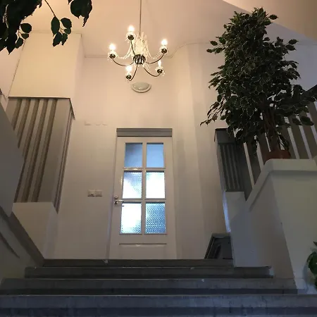 Freedom65 And Caravan Reval