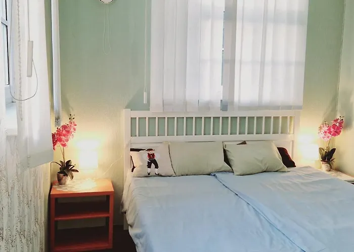 Freedom65 And Caravan * Tallin