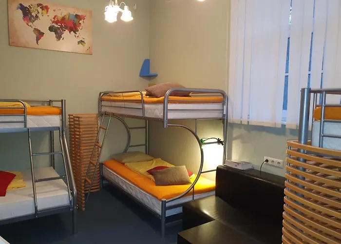 Hostel Freedom65 And Caravan *