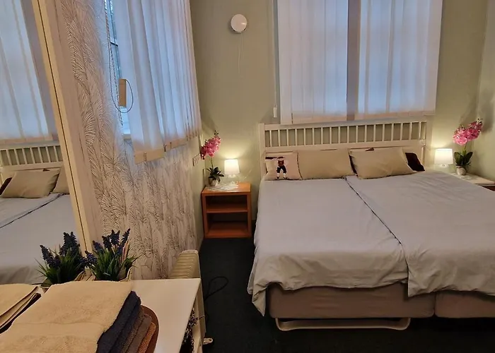 Freedom65 And Caravan 旅馆