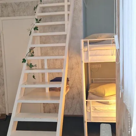 Hostel Freedom65 And Caravan *