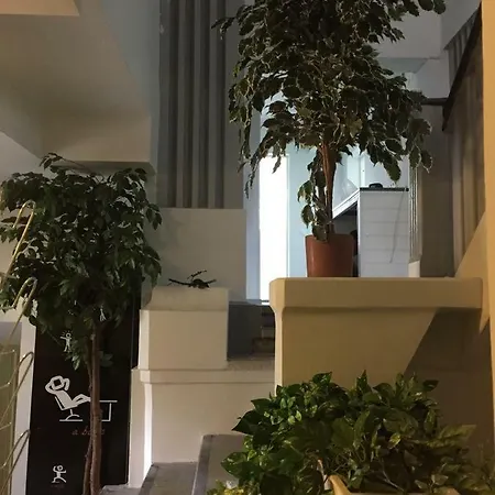 Freedom65 And Caravan Hostel Tallin