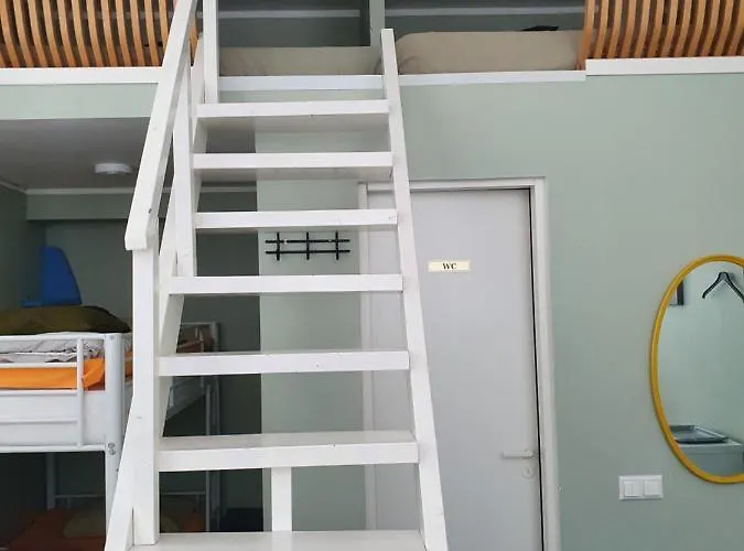 Hostel Freedom65 And Caravan *