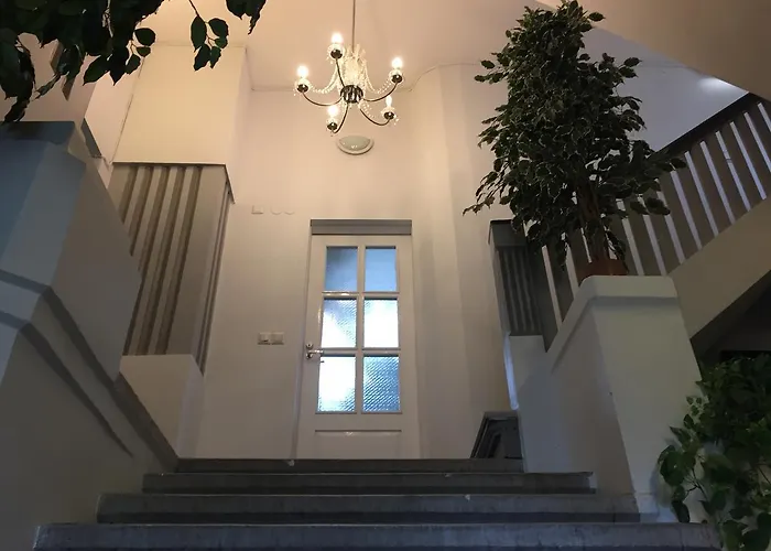 Freedom65 And Caravan Tallin